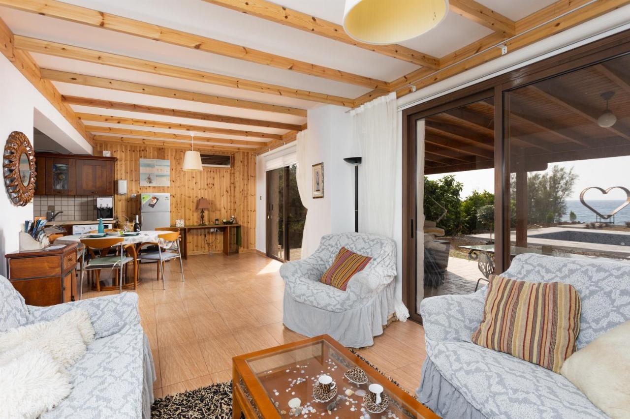 Villa Beach Heaven Помос Экстерьер фото